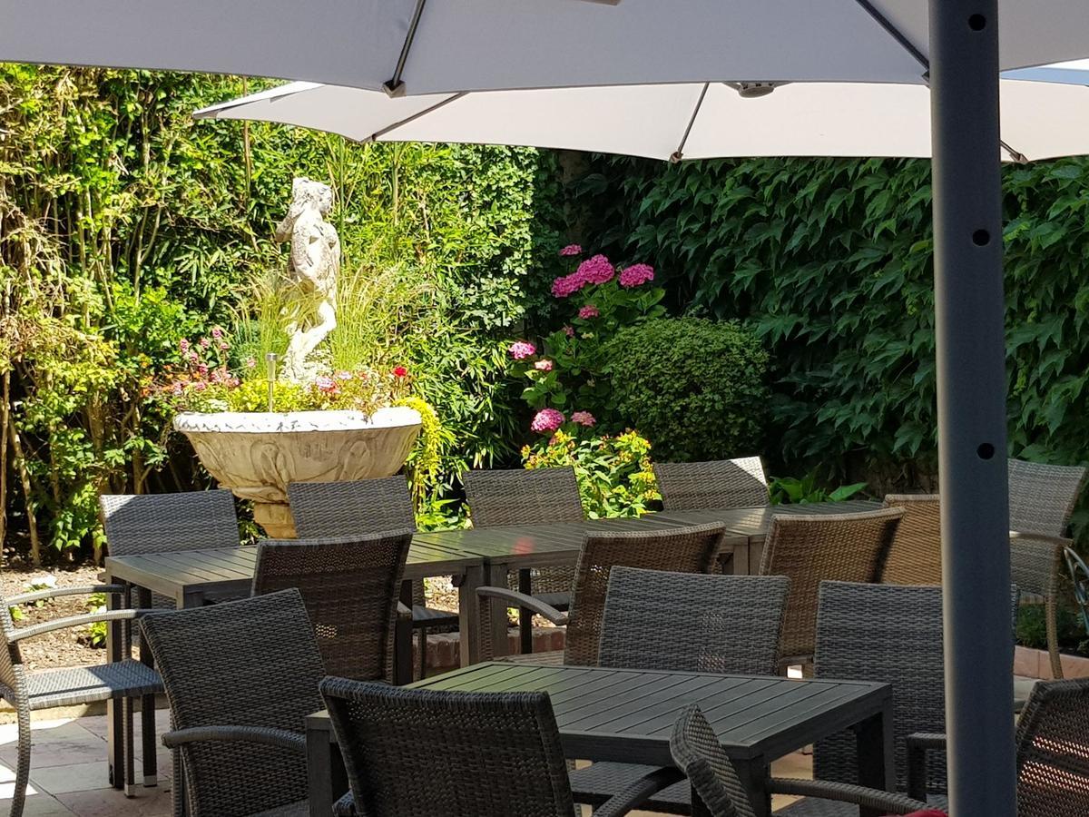 Come Inn Neufchâtel-en-Bray Extérieur photo