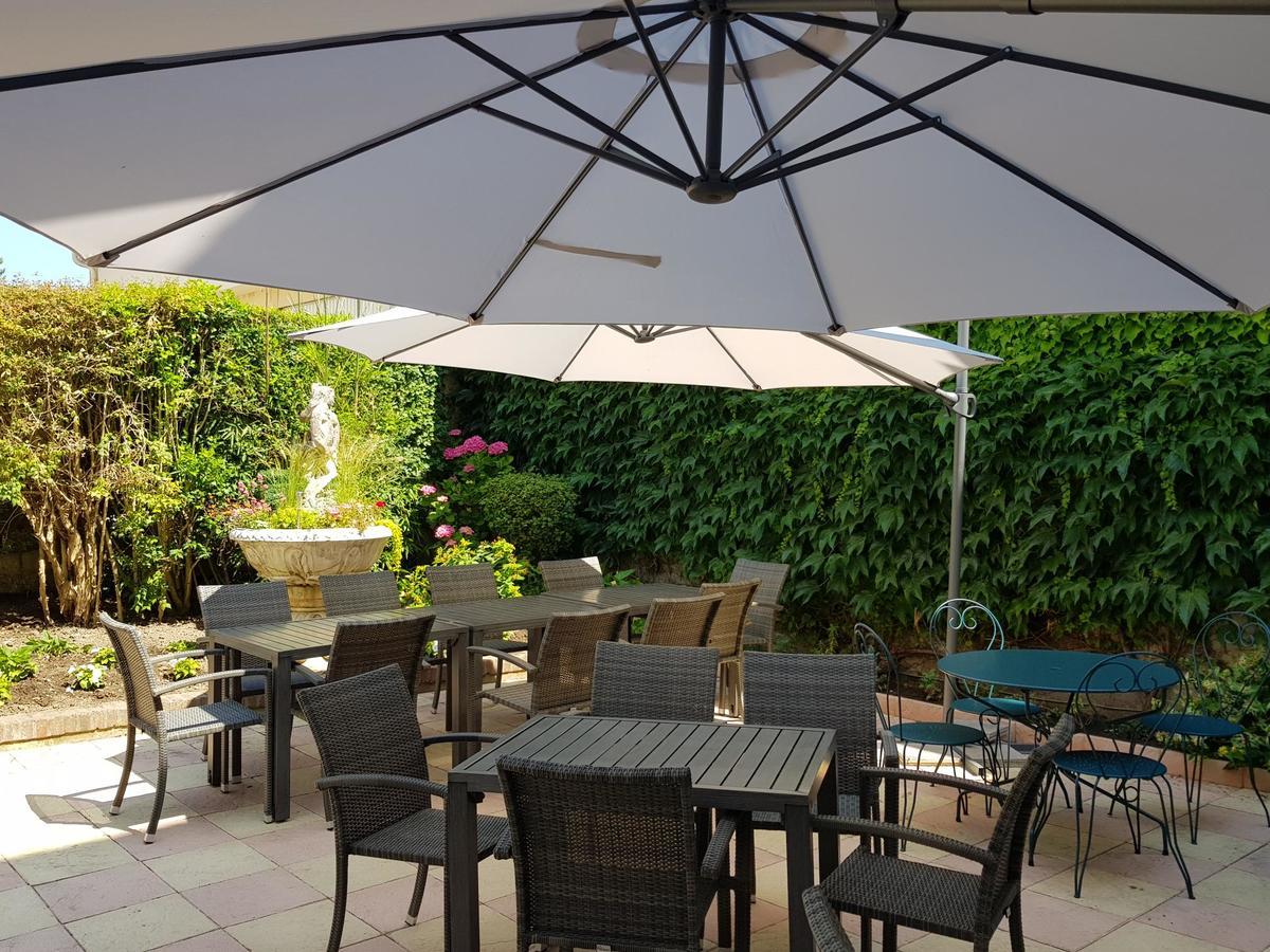 Come Inn Neufchâtel-en-Bray Extérieur photo